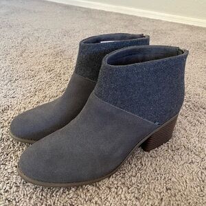 NWOT Women's Toms Leila black wool felt ankle booties size 11